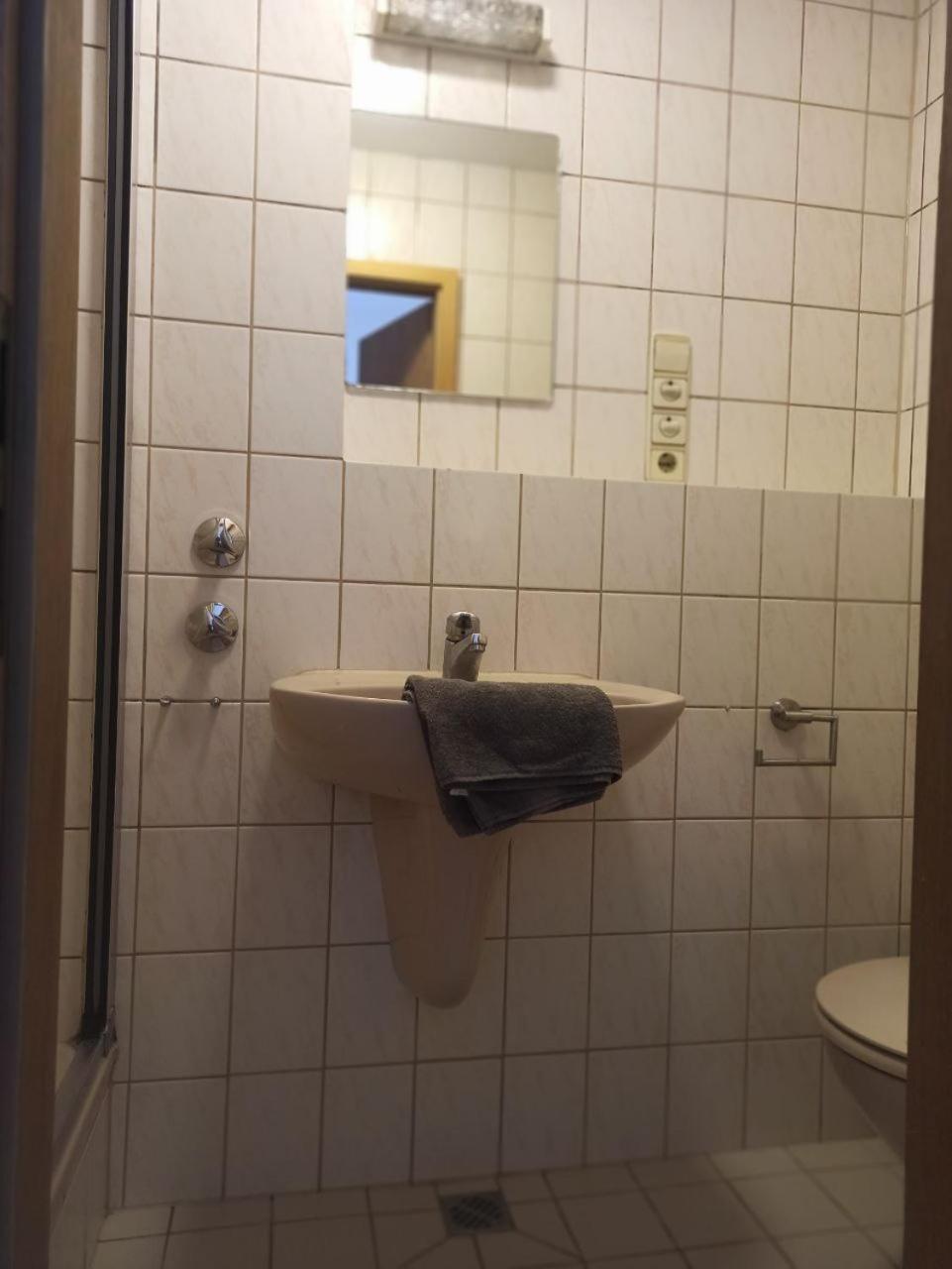 Monteurzimmer - Waldbronn Luaran gambar